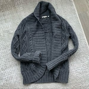 Vince Gray Cable Knit Sweater in Gray